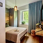 Premium Seaside Escape With Forest View And Free Parking Апартаменты Таллин