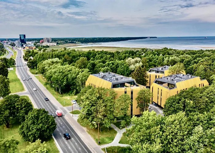 Premium Seaside Escape With Forest View And Free Parking Tallinn